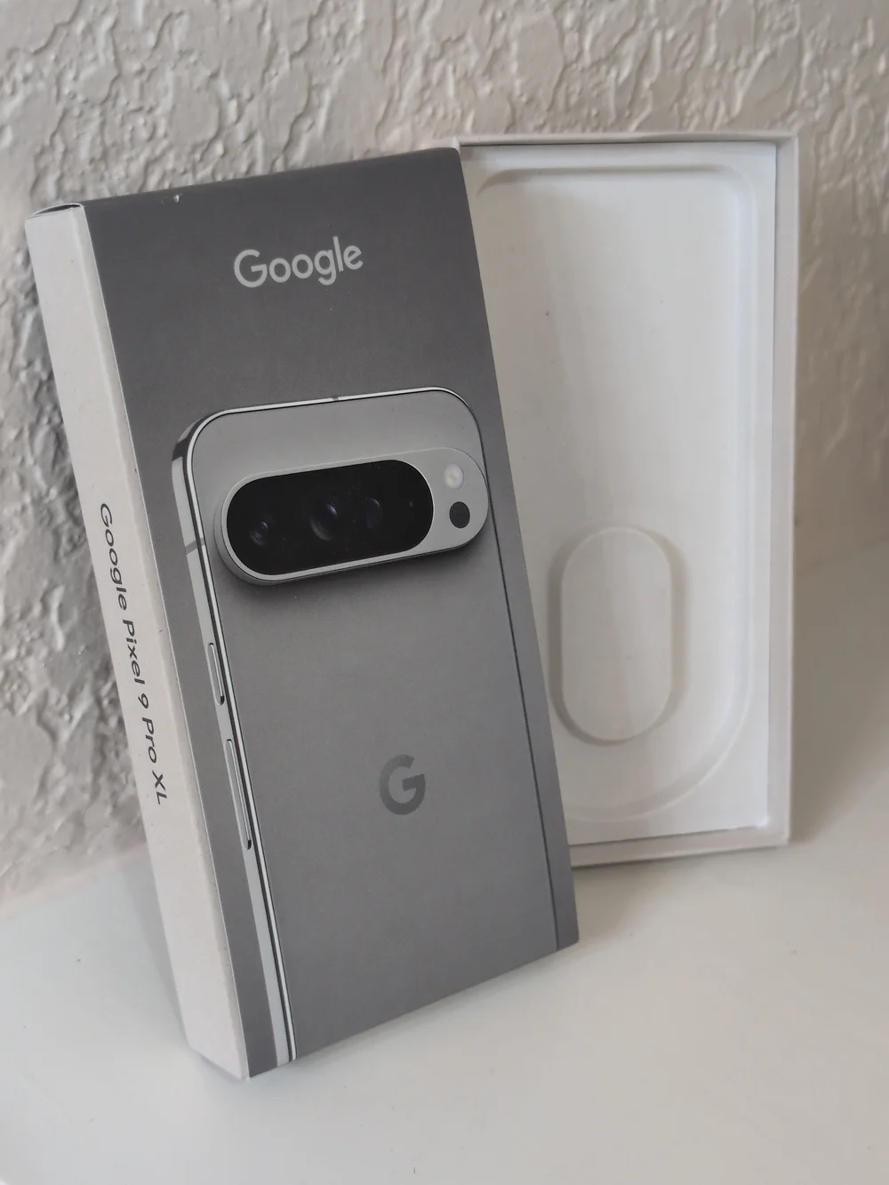 Google Pixel 9 Pro XL EMPTY BOX ONLY - NO PHONE OR ACCESORIES - 256 GB Hazel